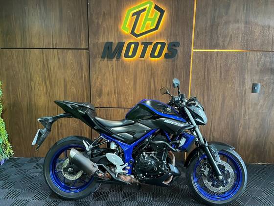 YAMAHA MT-03 ABS YAMAHA MT-03 ABS
